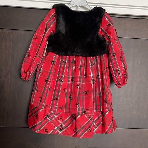 Pippa and Julie Red Plaid Long Sleeve Dress with Faux Fur Vest size 6 - Picture 3 of 3